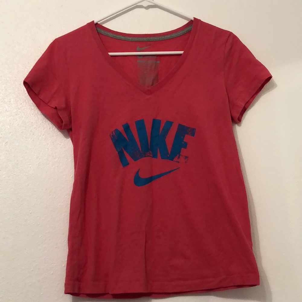 Nike workout top